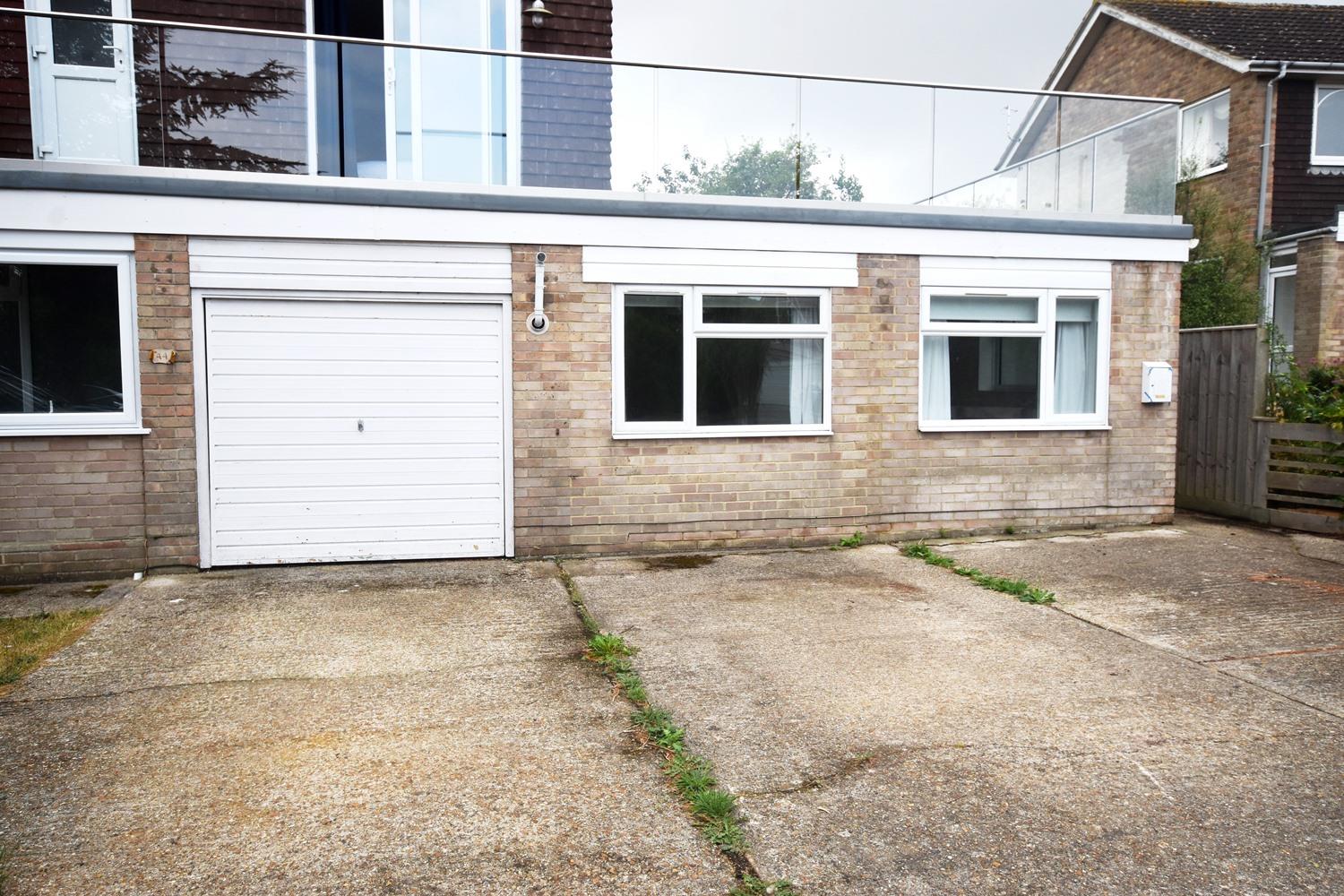 Solent View Road, Seaview, PO34 5HX