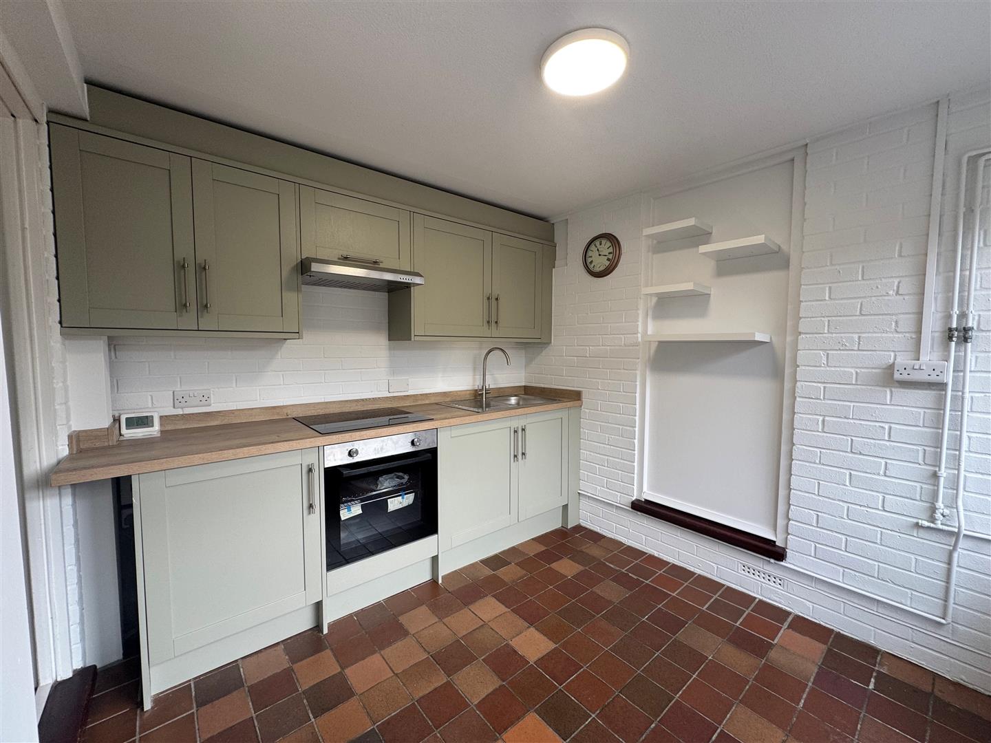 Solent View Road, Seaview, PO34 5HX