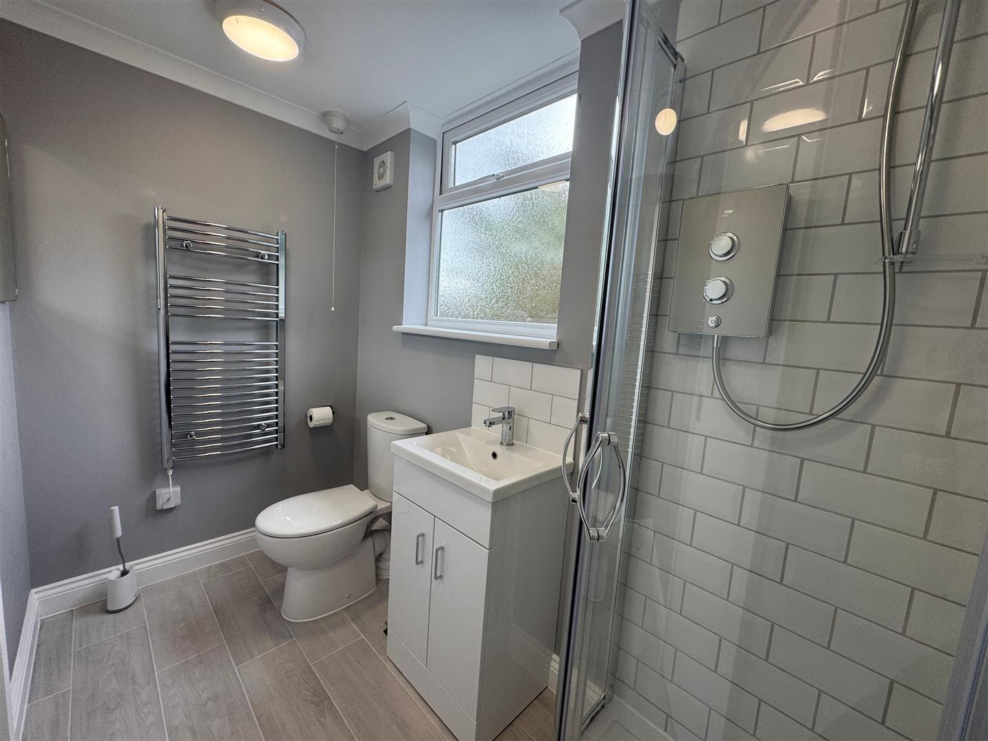 Solent View Road, Seaview, PO34 5HX