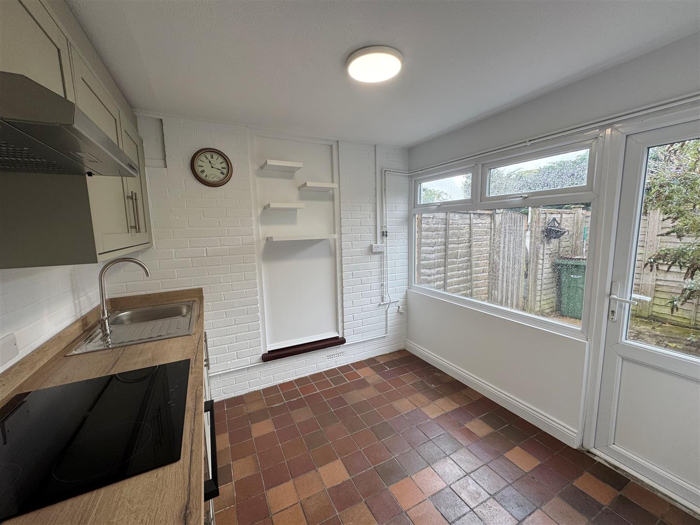 Solent View Road, Seaview, PO34 5HX