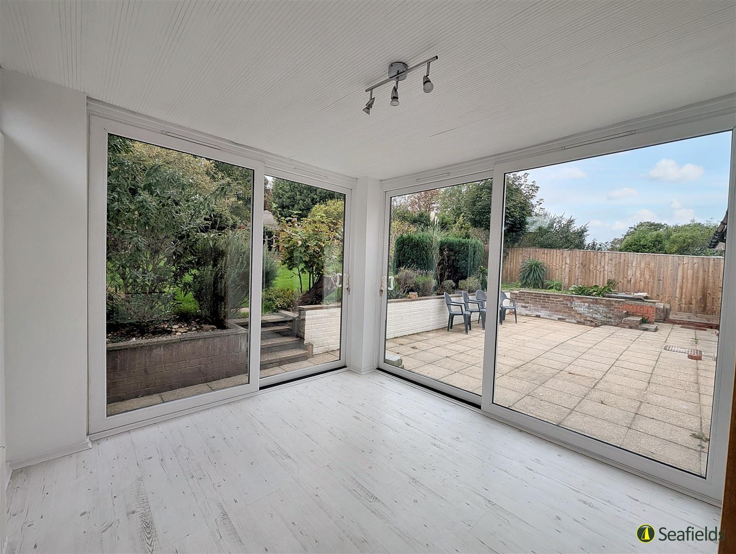 Seagrove Manor Road, Seaview, PO34 5HW