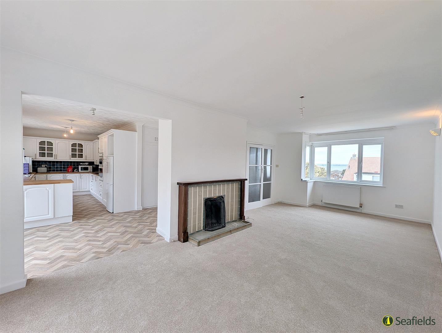Seagrove Manor Road, Seaview, PO34 5HW