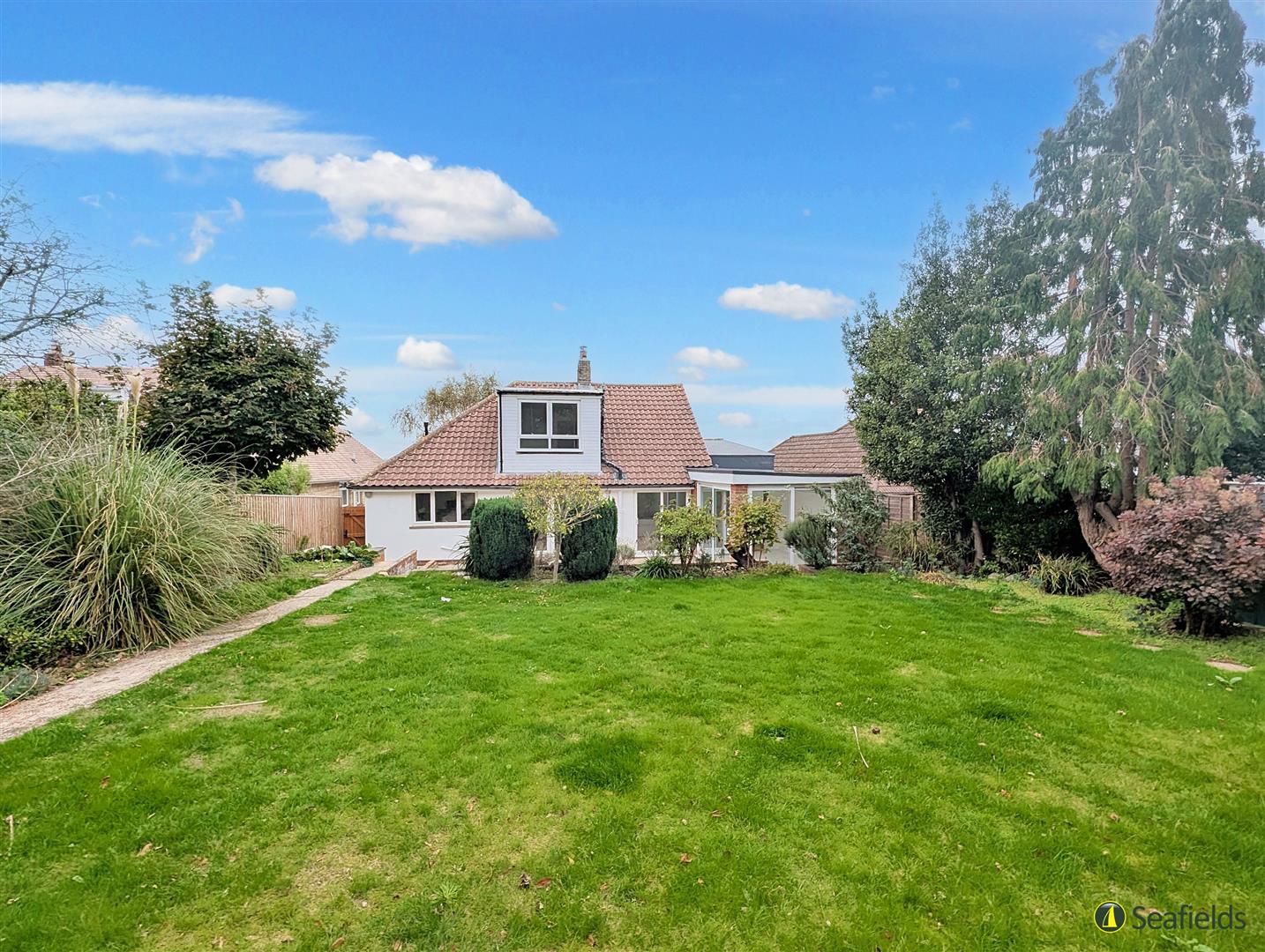 Seagrove Manor Road, Seaview, PO34 5HW