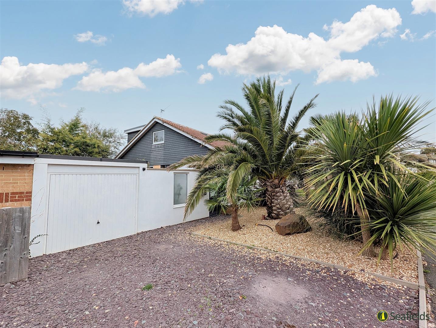 Rowan Tree Drive, Seaview PO34 5JW